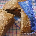 Susamlı Çiçek Ekmek