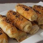 Sucuklu Paçanga Böreği