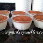 Meyve Soslu İrmik Tatlısı